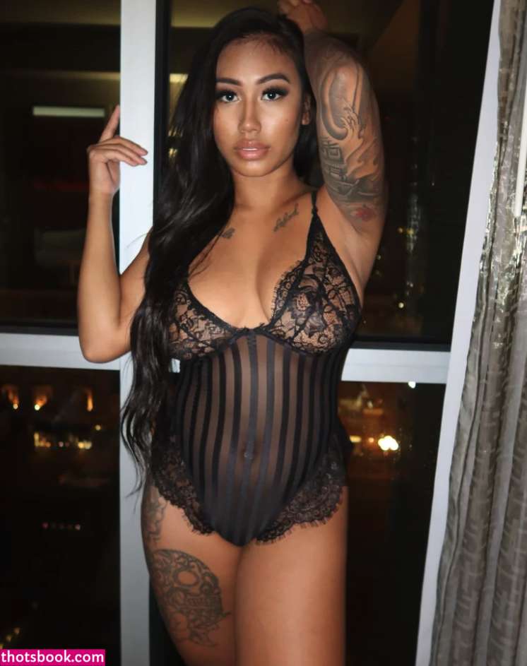 Rosette Hing Photo #27