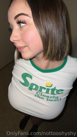 nottooshyshy Photo #7