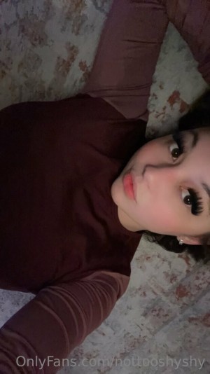 nottooshyshy Photo #25