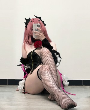 lilianapaws Photo #34