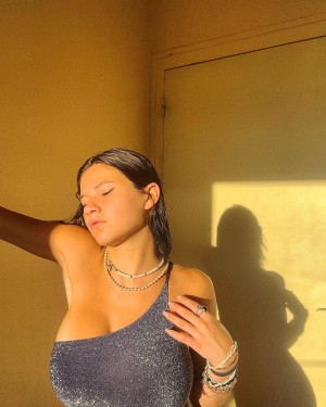 Manon Chrd Photo #26