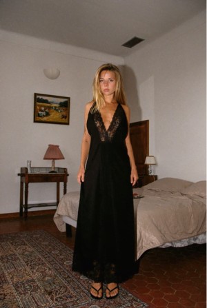 Noemie Neuens Photo #41