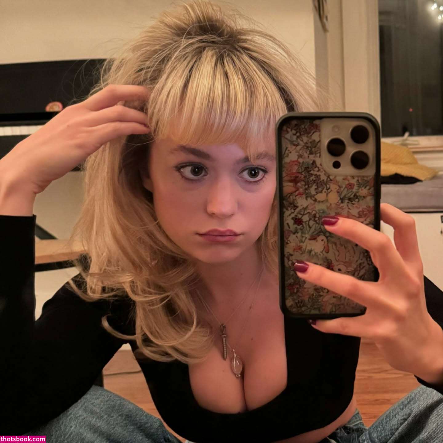 Ella Ballentine Photo #8