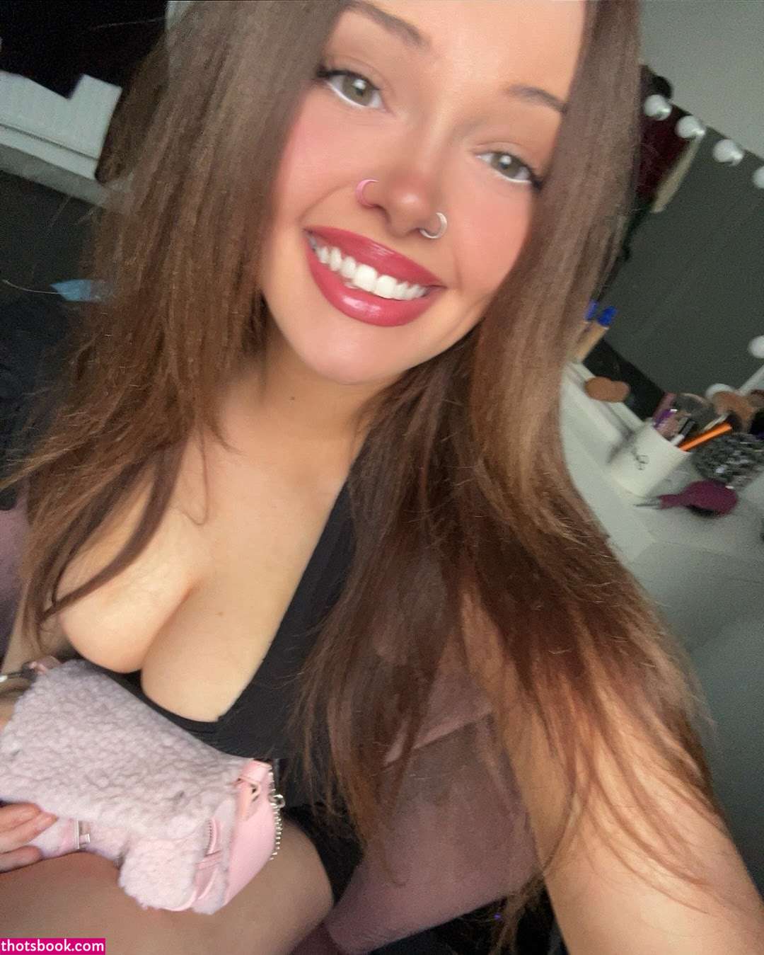 louiselaingx Photo #19