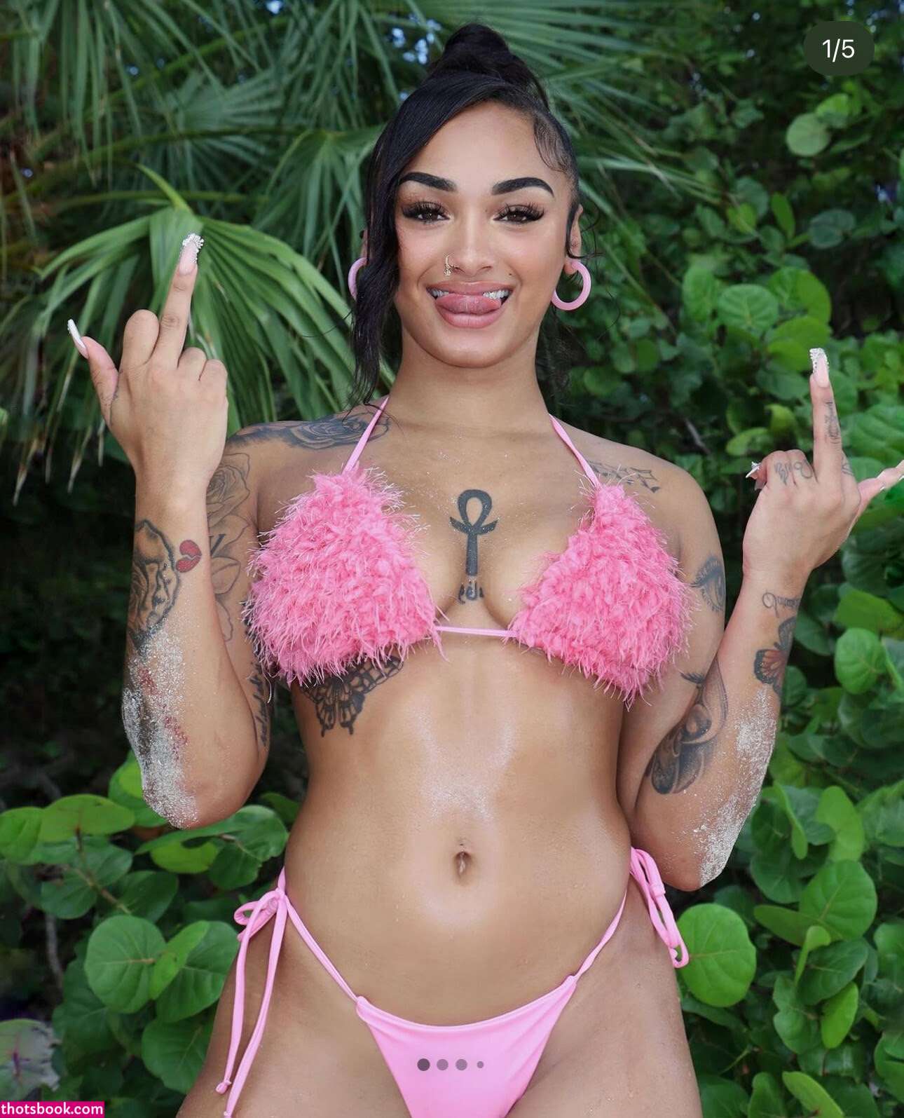 Maya B Photo #7