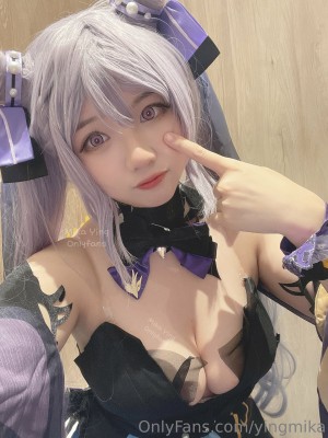 Mika Ying Photo #15