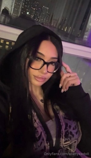 brattyxxdoll Photo #27