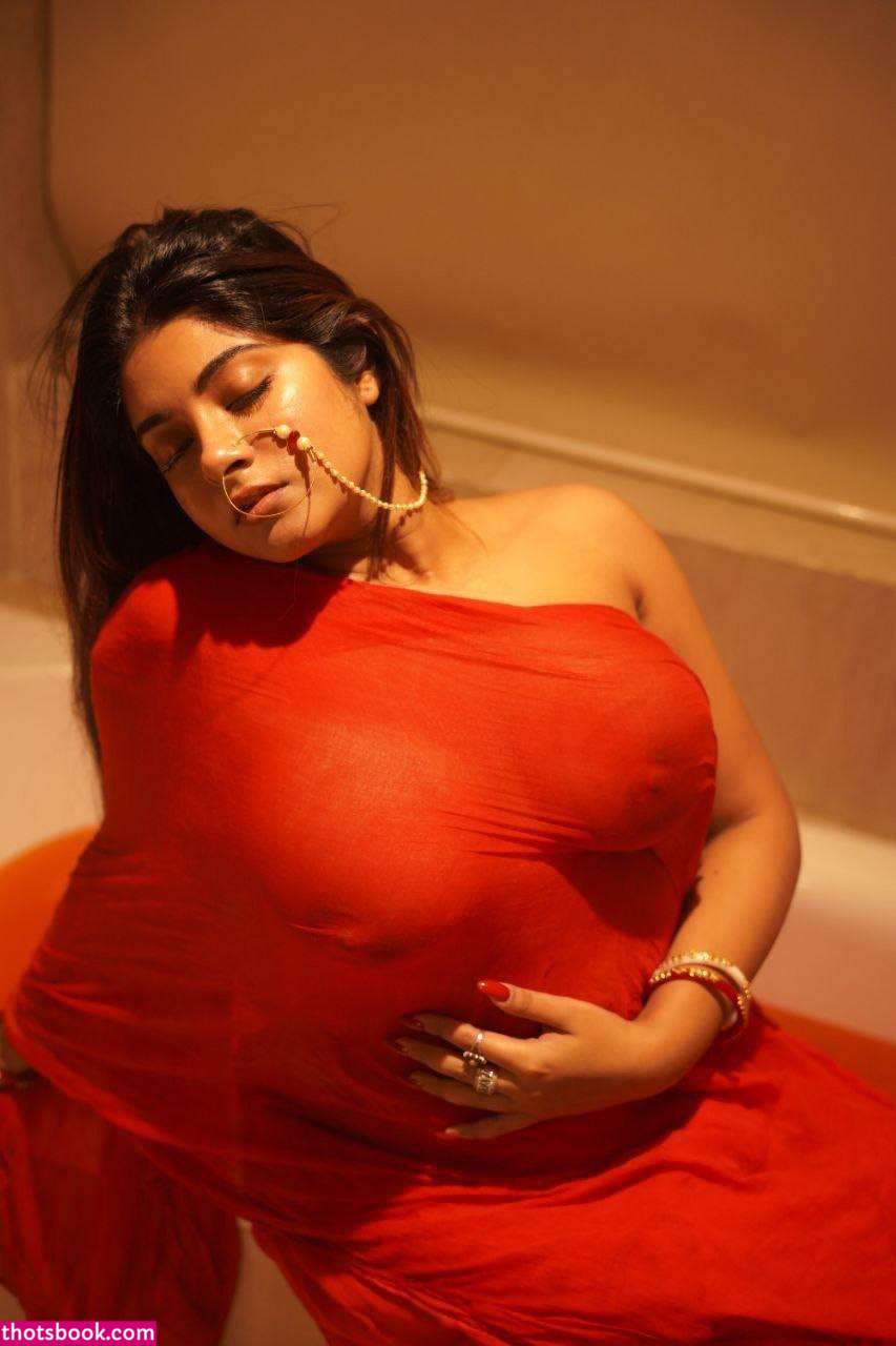 Chandrika Desai Photo #4