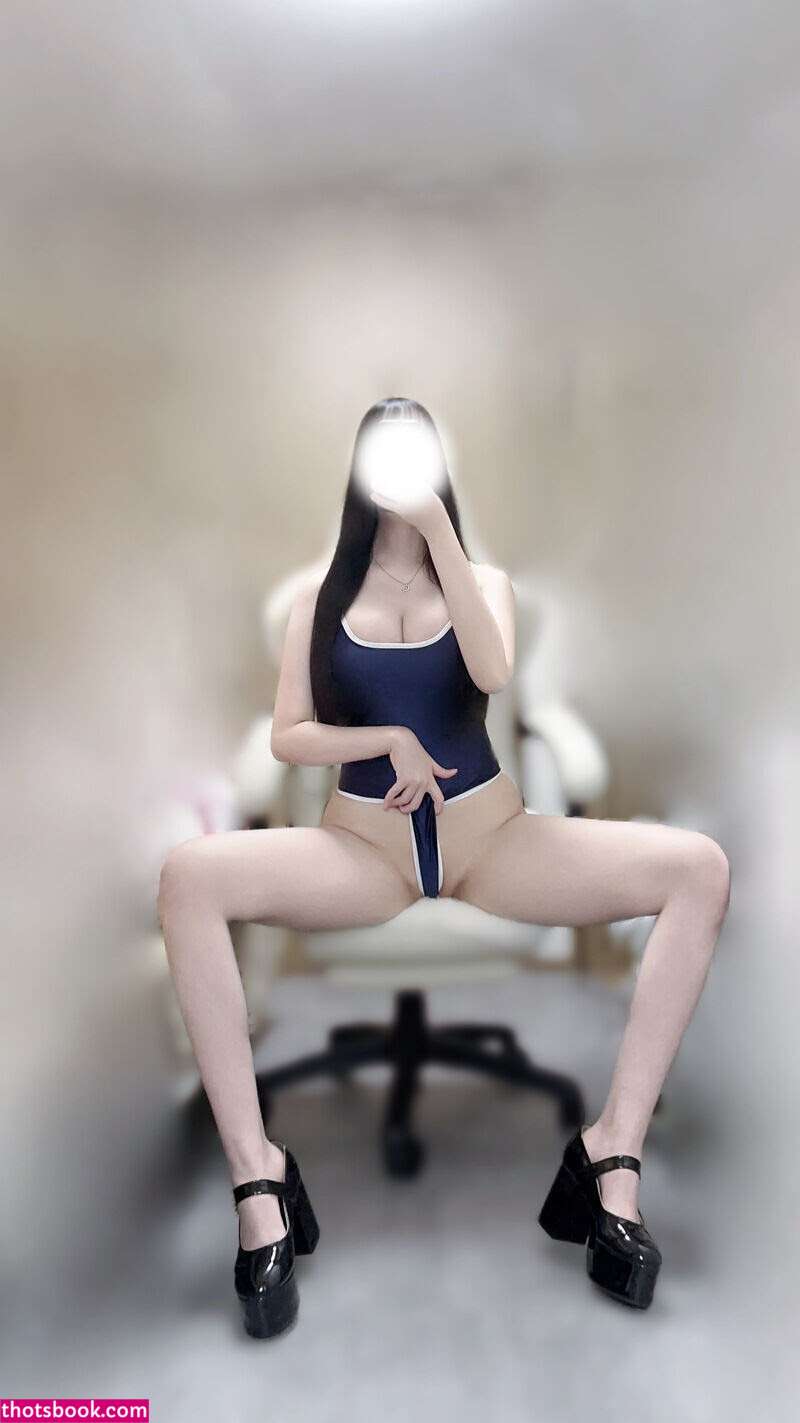 Hina Chomaru Photo #3