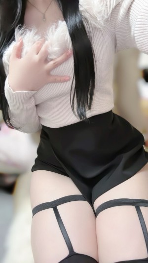 Hina Chomaru Photo #19