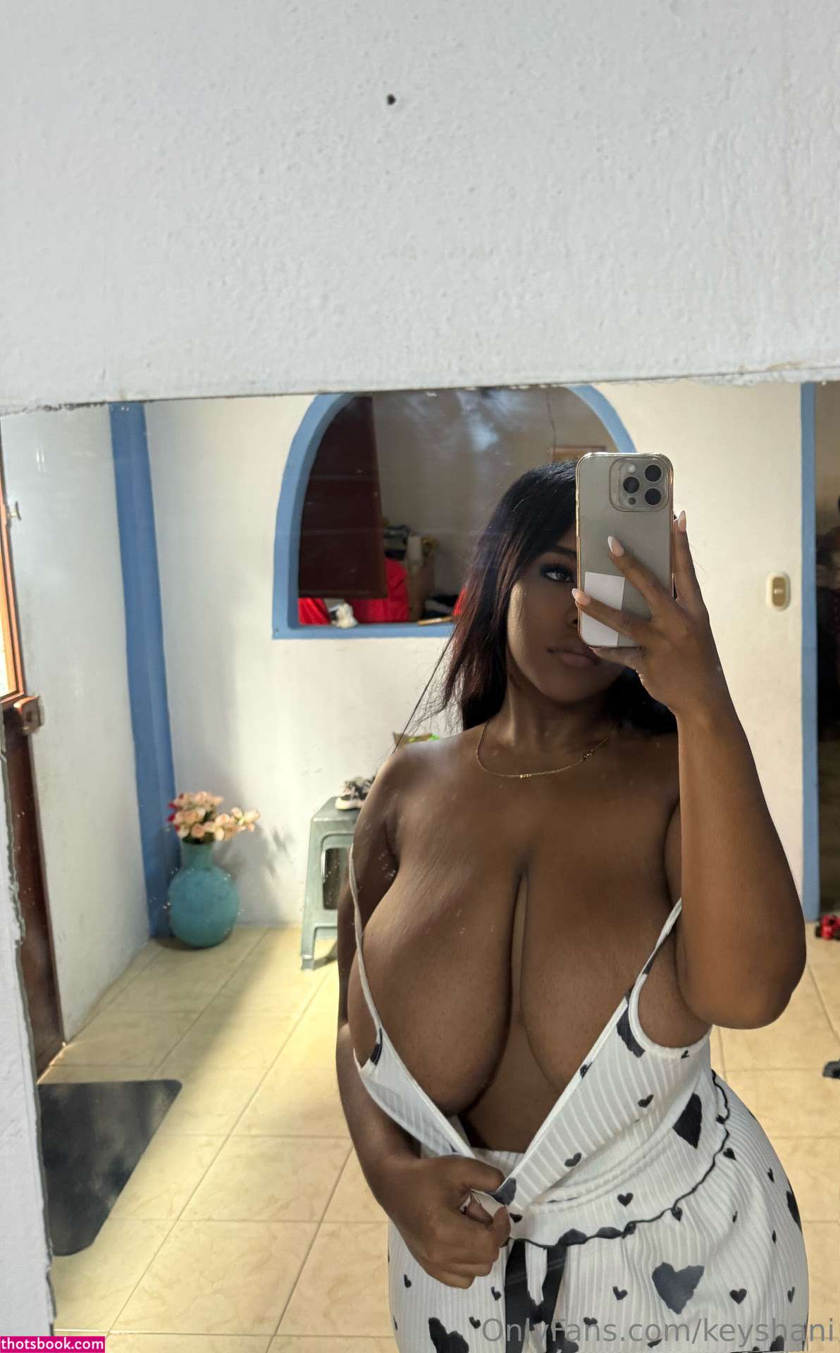 Keyshani Photo #9
