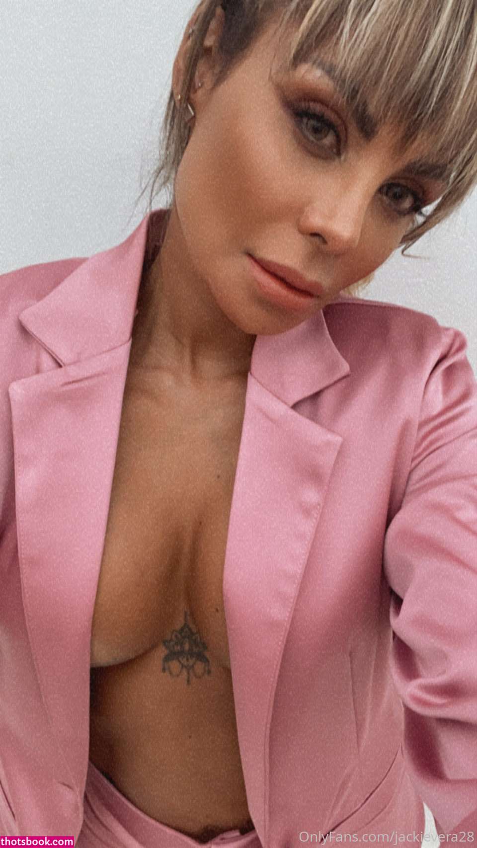 Jackie Vera Photo #36