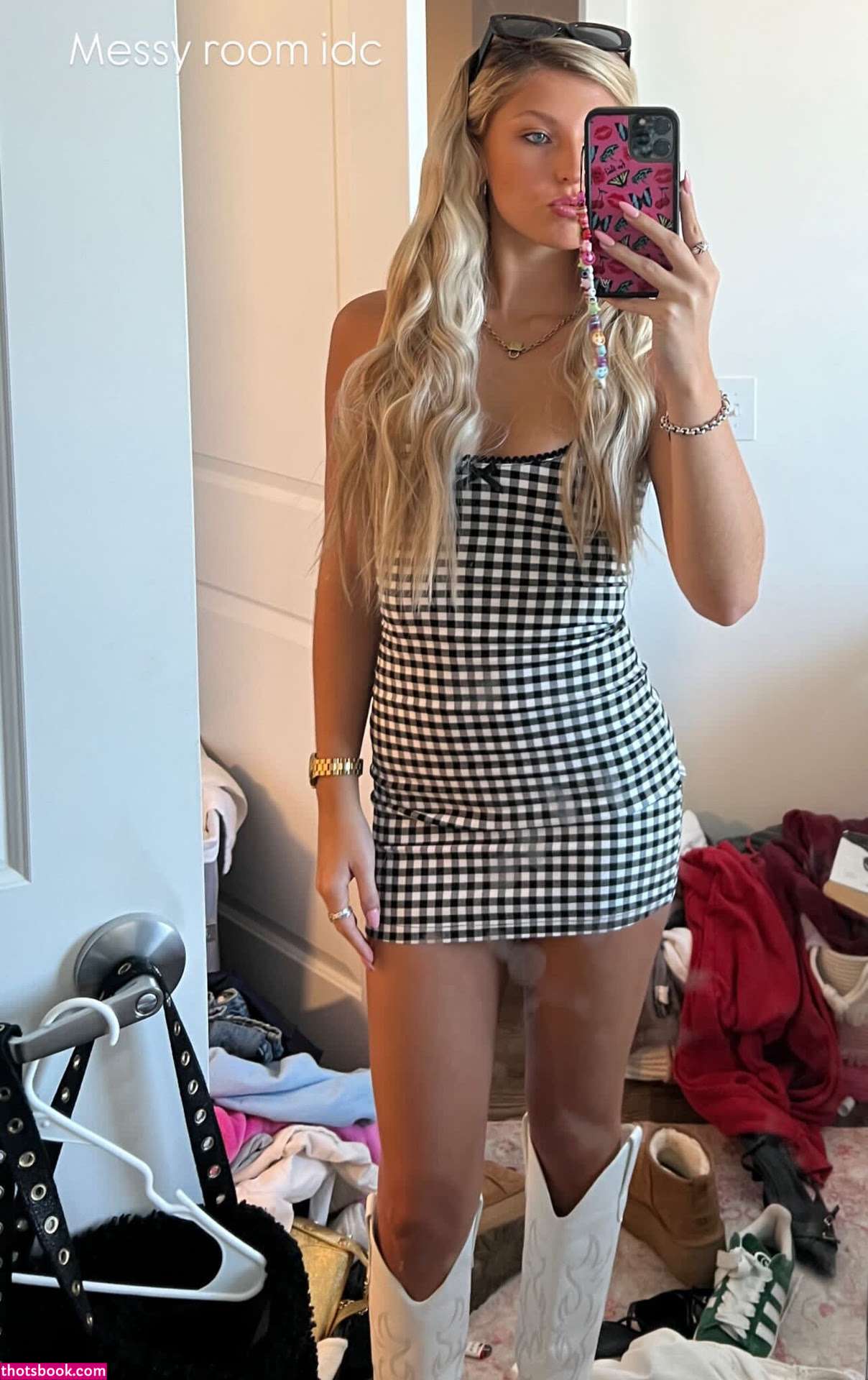 Erin Naylor Photo #1