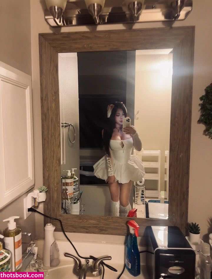 eternaldoll777 Photo #2