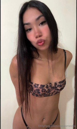 zoegomezxx Photo #10