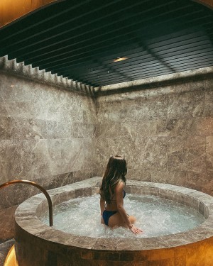 Anna Marcelo Photo #7