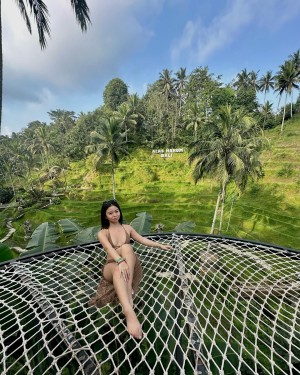 Izel Palacio Photo #5