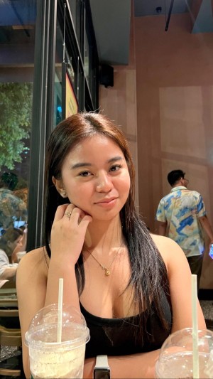 Izel Palacio Photo #21