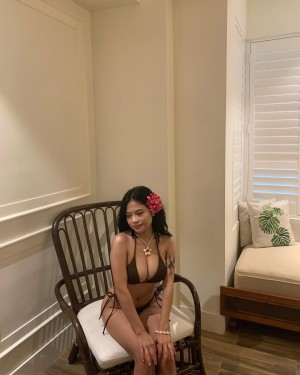 Kate Sanchez Photo #13