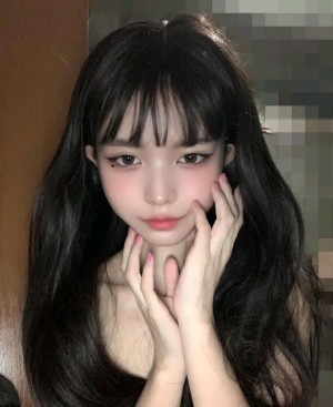 Shayri May Photo #13