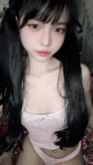 Shayri May Photo #22