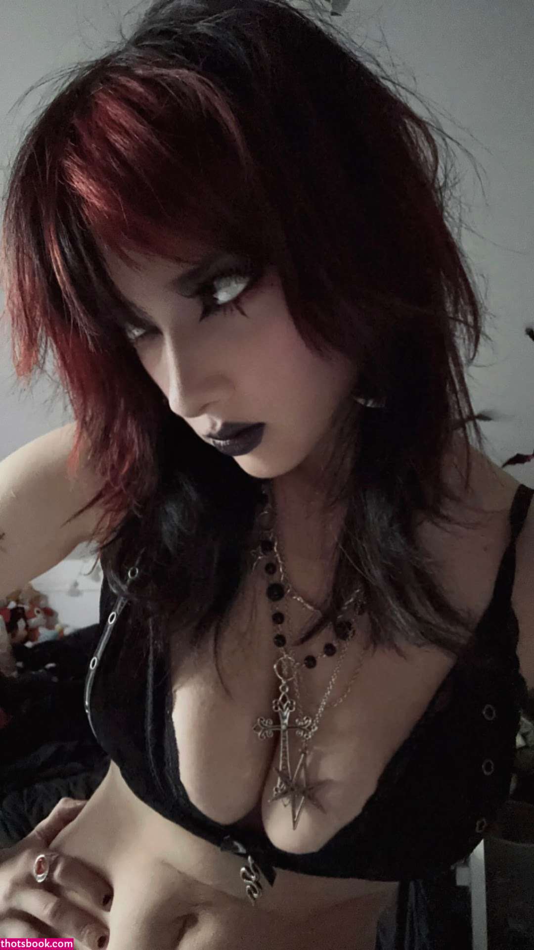 Vampyrisu Photo #28