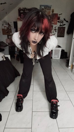 Vampyrisu Photo #24