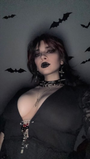 Vampyrisu Photo #35