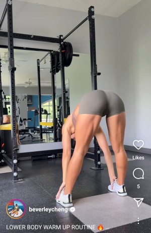 Beverley Cheng Photo #24