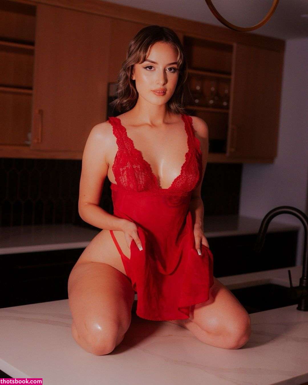 Isabelle Sky Photo #4