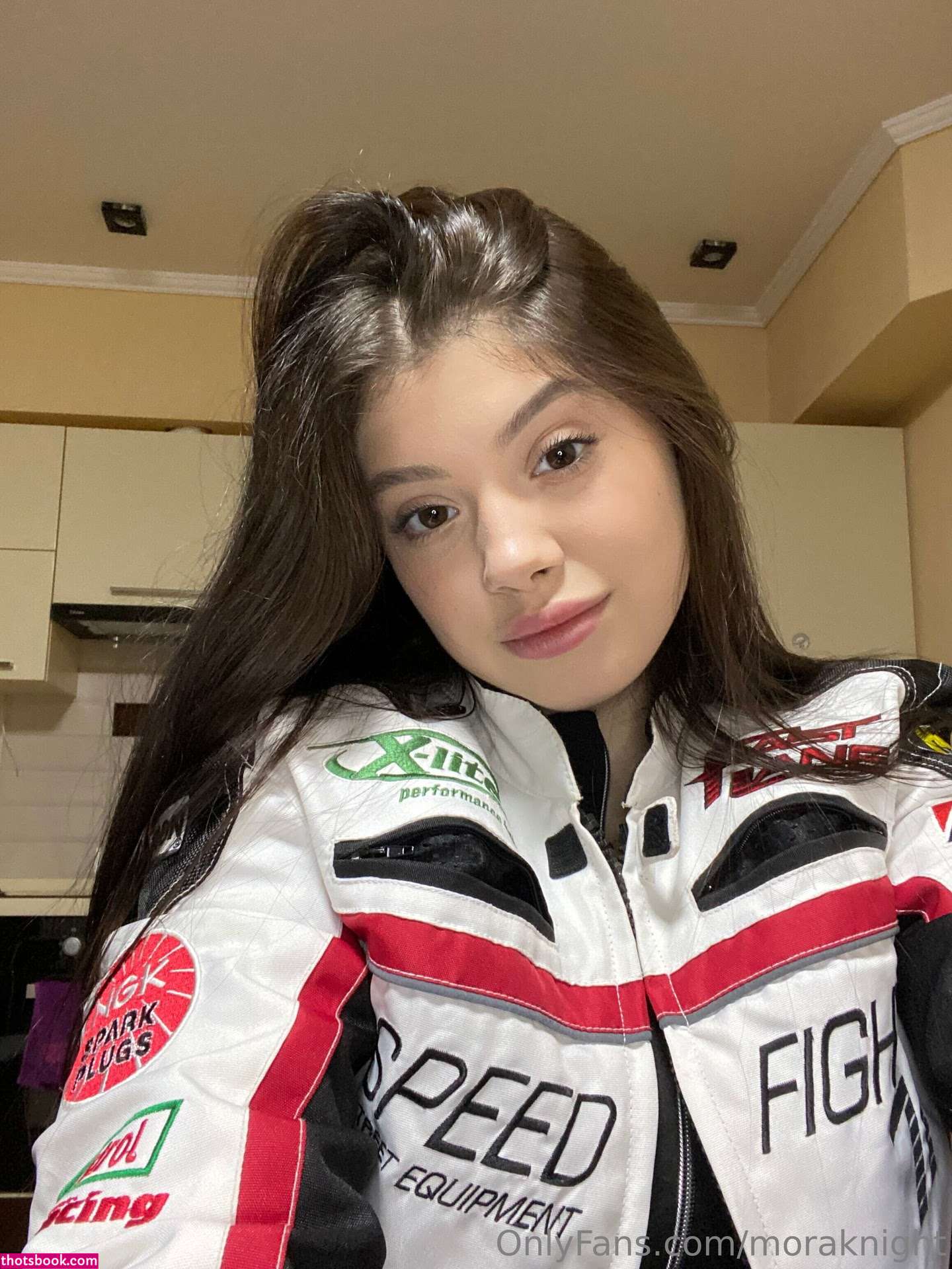 moraknight Photo #39