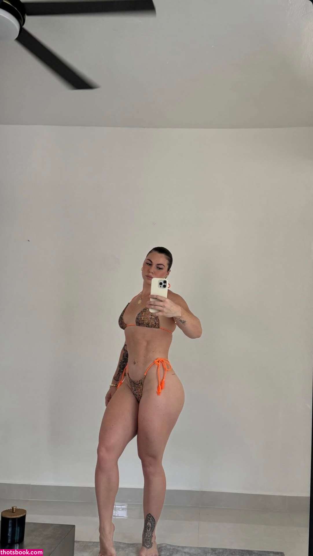 nicolecarluccii Photo #5