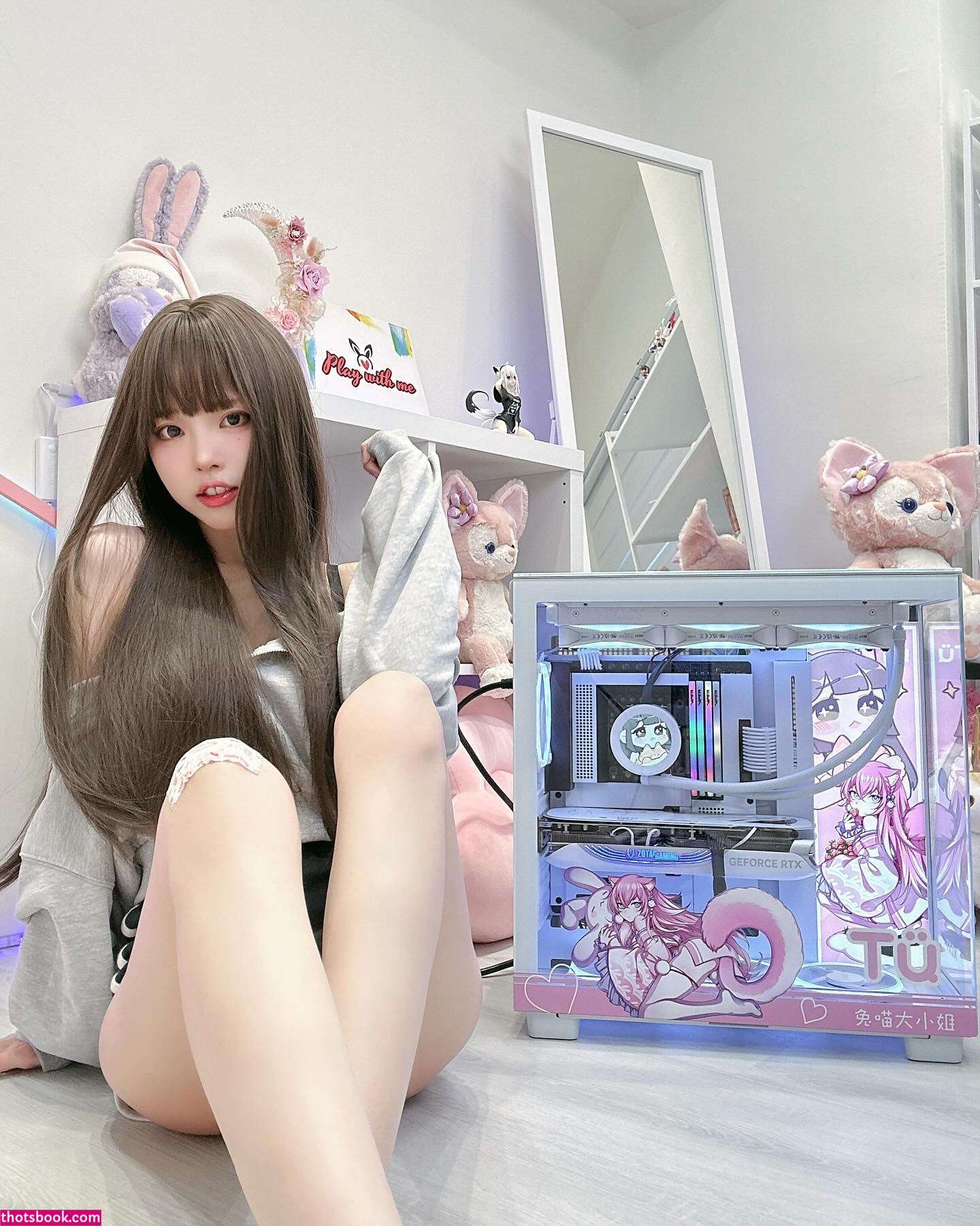 rabbiilovey Photo #13