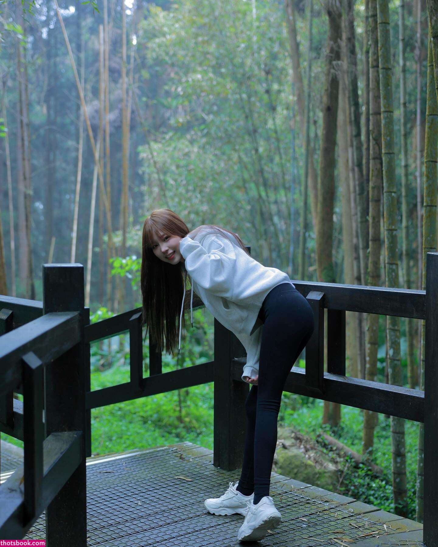 rabbiilovey Photo #16