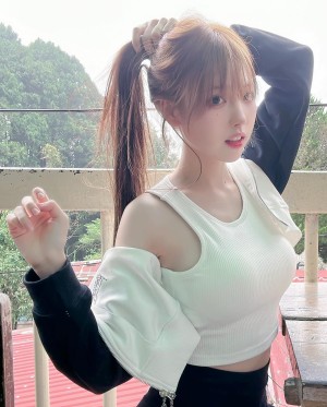 rabbiilovey Photo #18