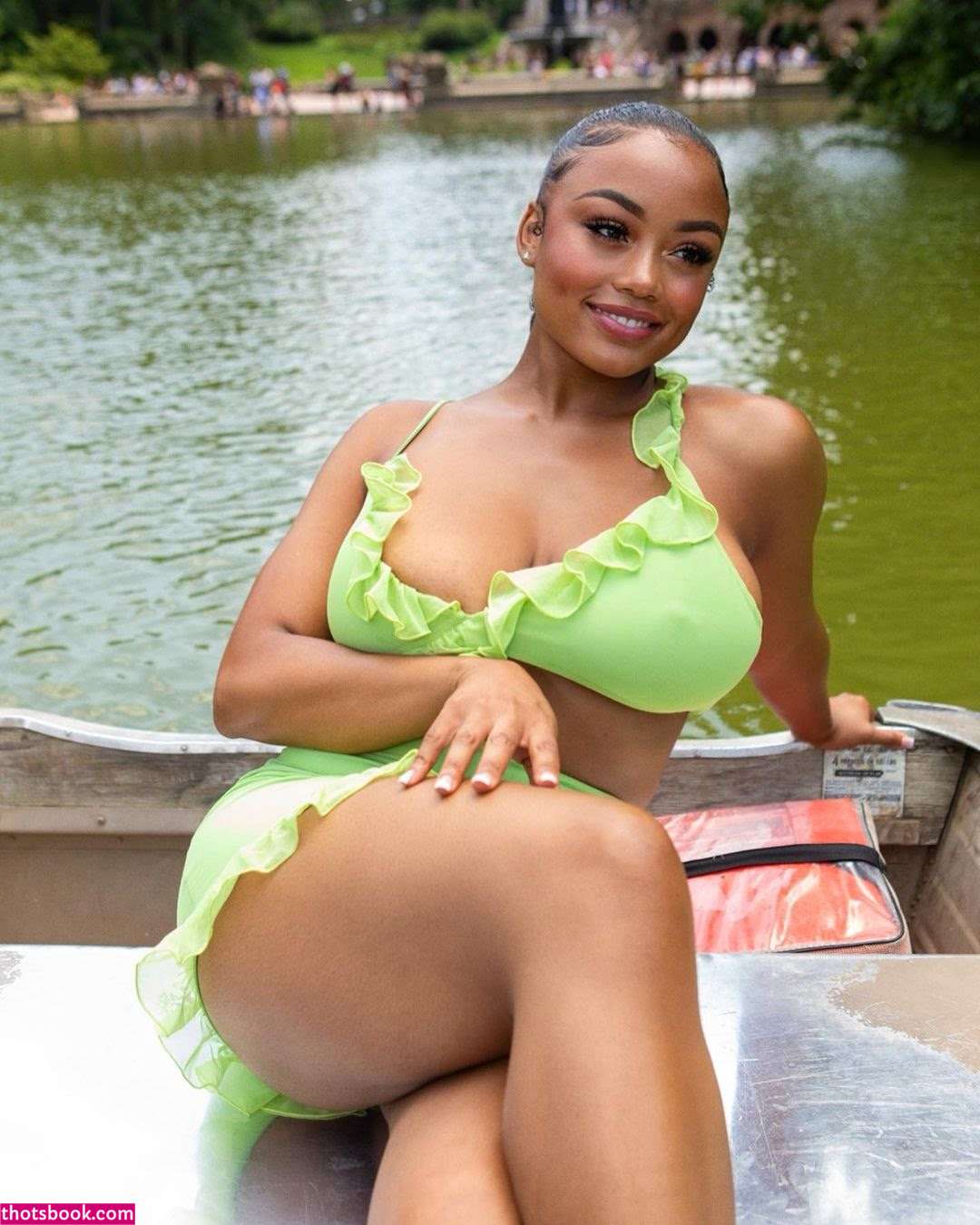 Taylor Banner Photo #7