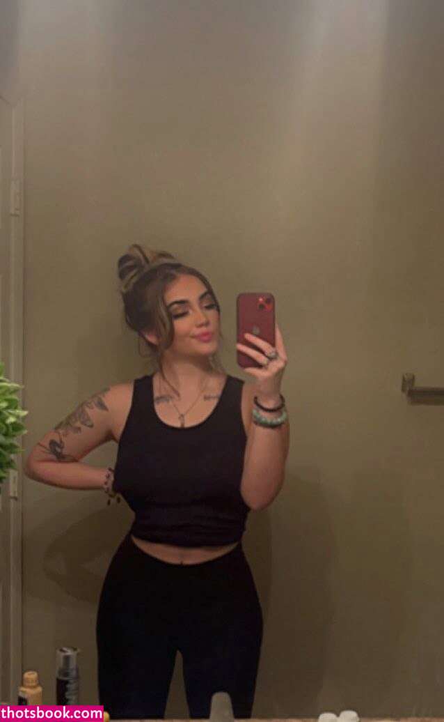 kaitlynnwxlfe Photo #42