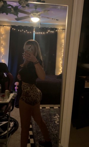 kaitlynnwxlfe Photo #35