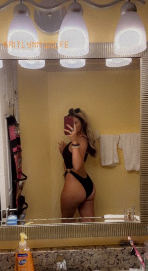 kaitlynnwxlfe Photo #47