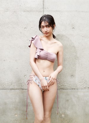 Mana Takase Photo #4