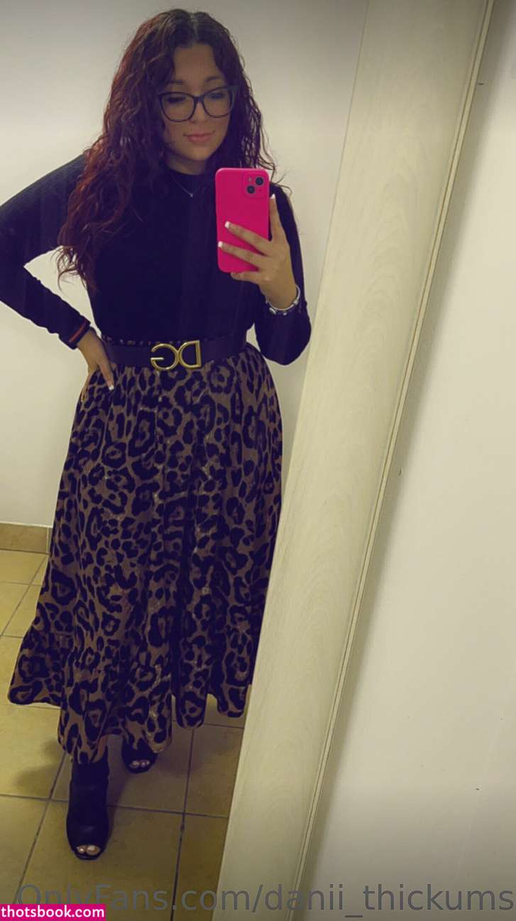 Ryanlarubia Photo #15