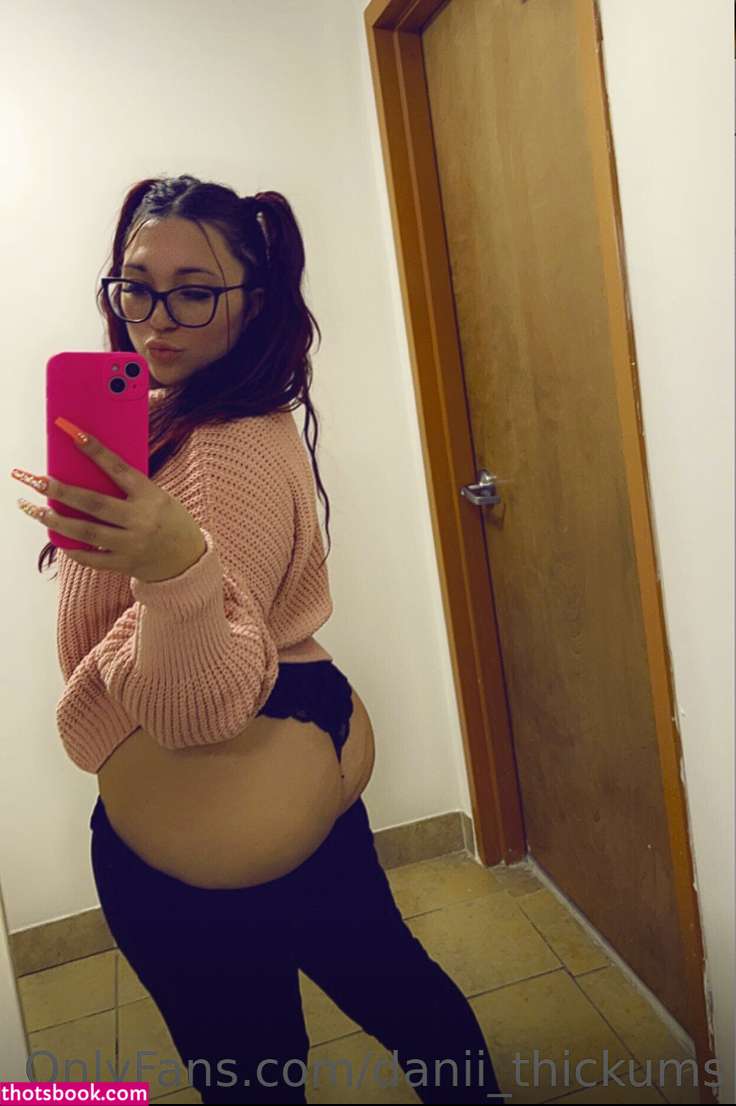 Ryanlarubia Photo #48