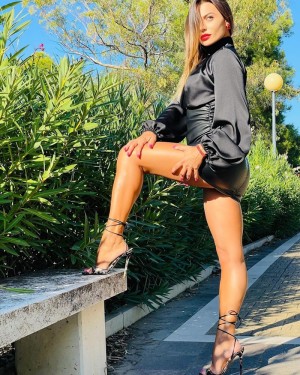 Sabrina Laurenzana Photo #36