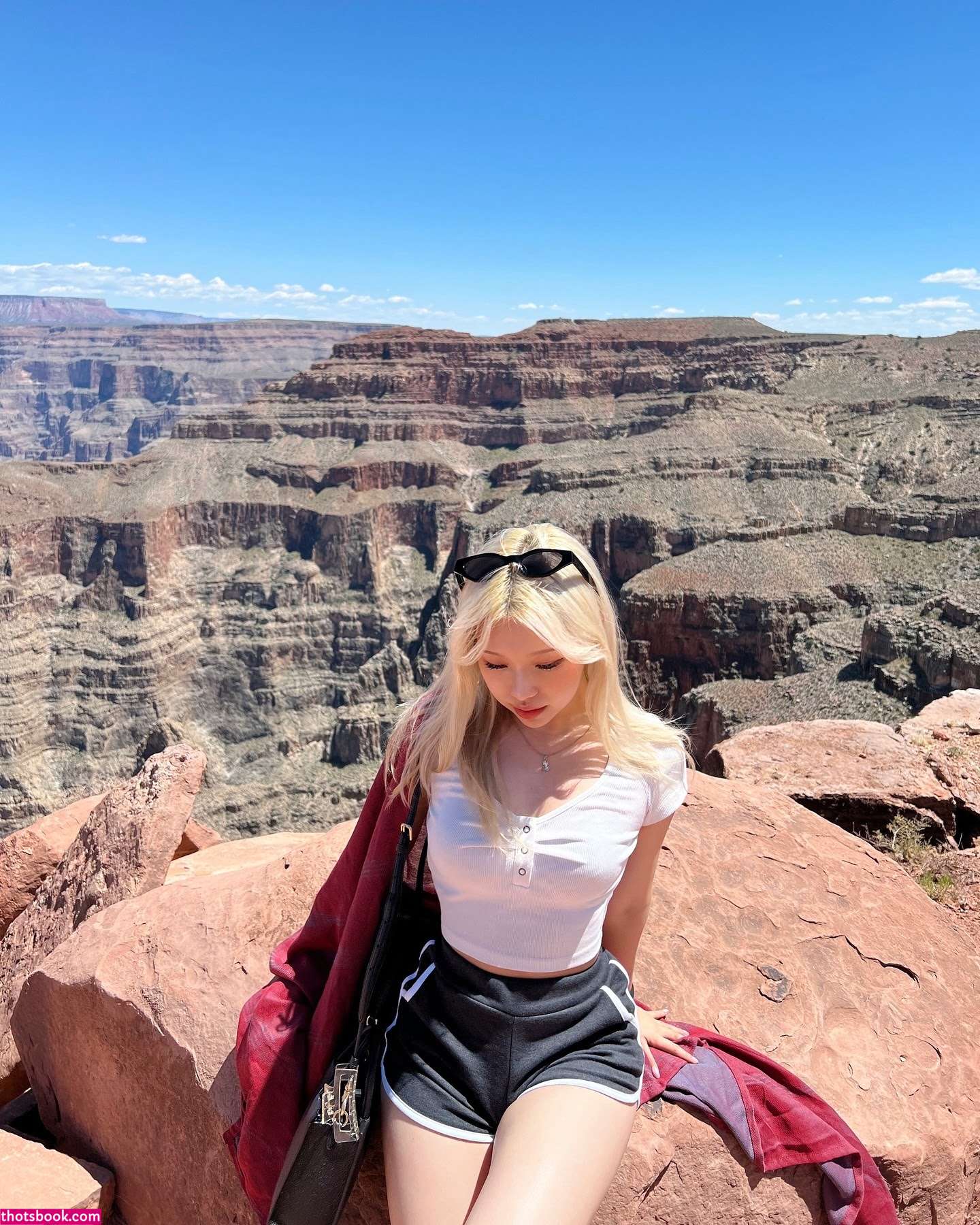 Anastasia Tong Photo #35