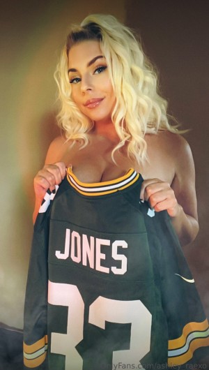 Ashley Raexo Post #1