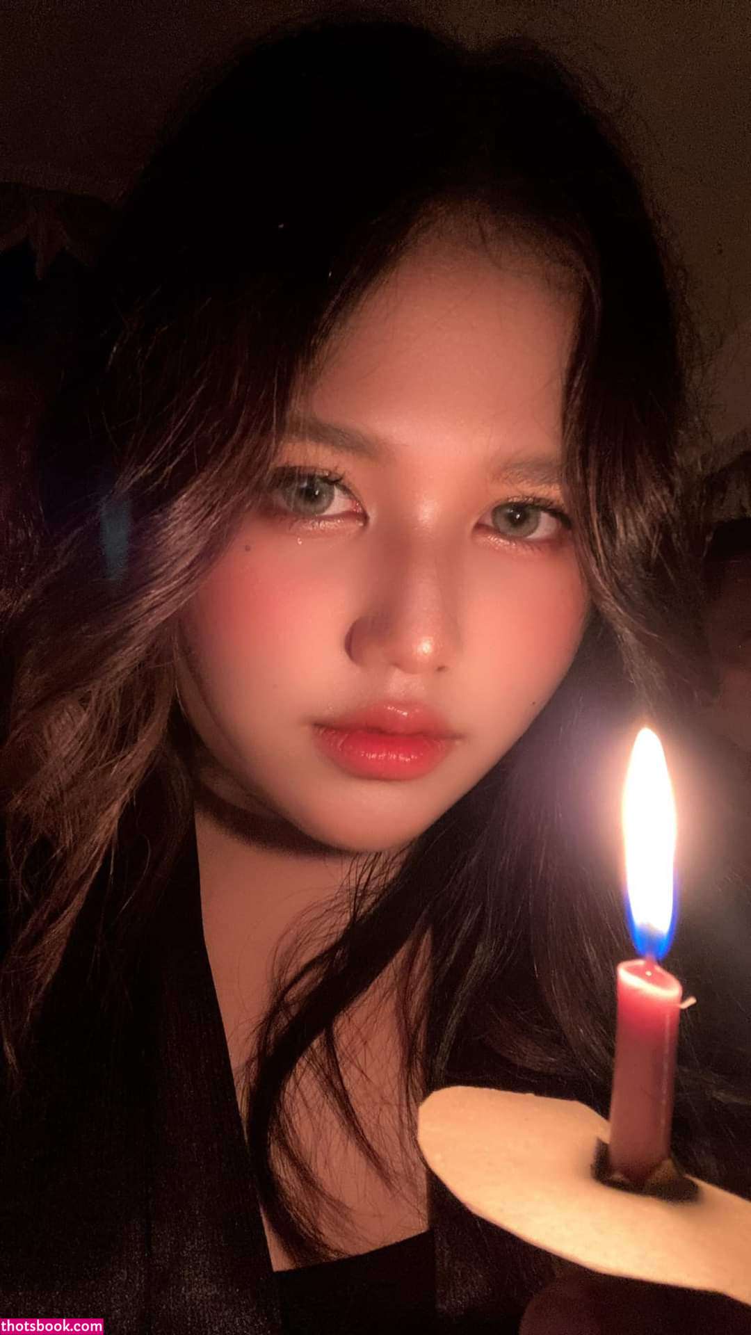 Charlotte Linlin Photo #16