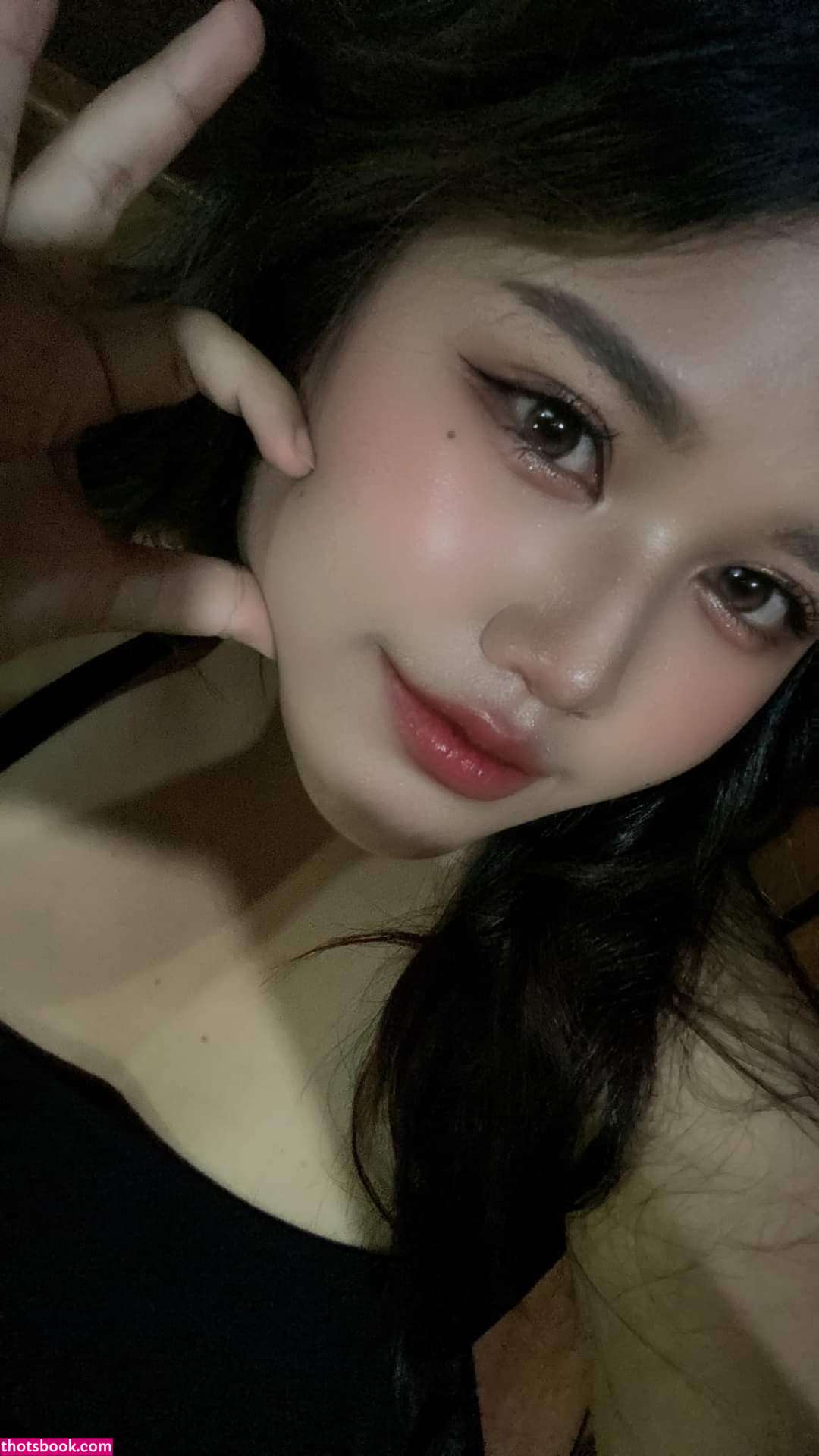 Charlotte Linlin Photo #21