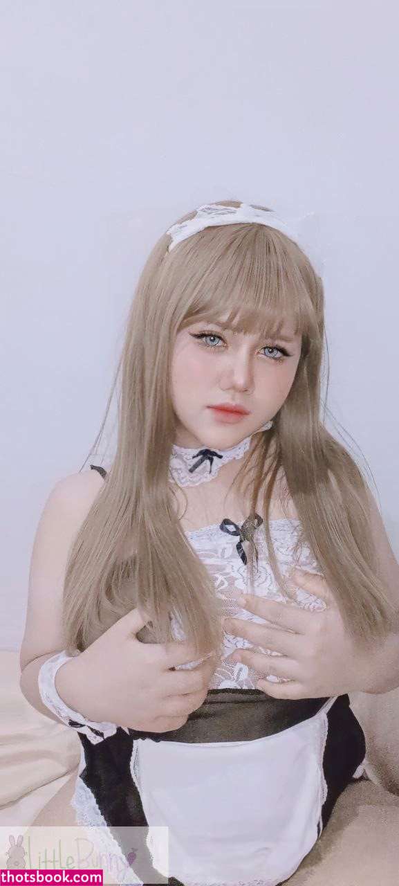 Charlotte Linlin Photo #30