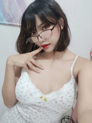 Miruusaki Photo #12