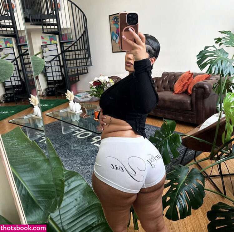 amberthickk Photo #7